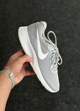 Кросівки nike