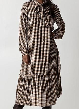 Вискозное с воланом по низу платье 👗