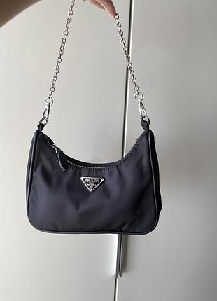 Сумка prada re-edition 2005 нейлон