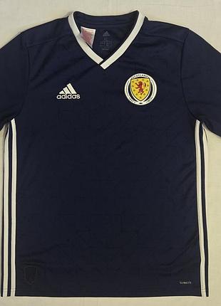 Футболка adidas