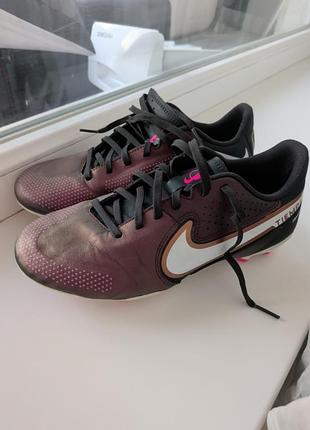 Футбольні бутси nike tiempo legend 9