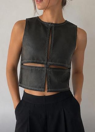 Shein топ с отстрочкой
