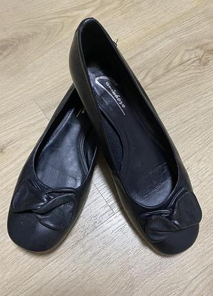 Балетки шкіряні кожа р.37