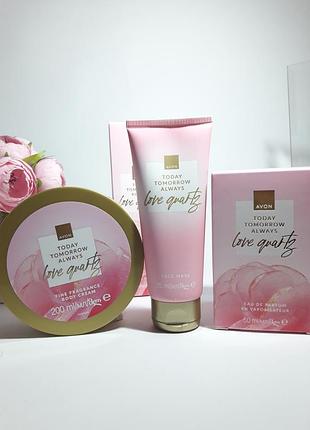 Набір для неї love quartz парфуми 50 мл, крем для тіла, маска для обличчя, avon,ейвон лав кварц