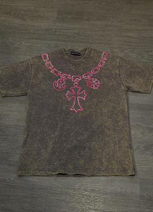 Футболка от бренда "chrome hearts"