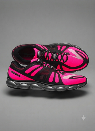 Нереальные кроссовки brooks. 40.5