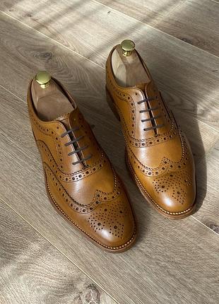Туфлі оксфорди брогі loake fearnley uk 7f goodyear welted