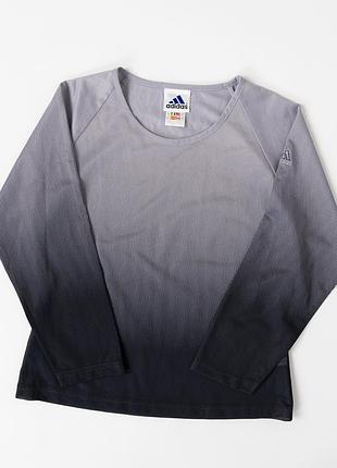Жіночий, спортивний лонгслів adidas у вінтажному стилі 2000-х років. модель виконана в сіро-чорному градієнті, має рукави 3/4, круглий виріз та