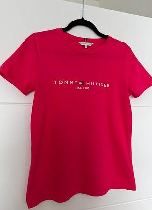 Tommy hilfiger футболка