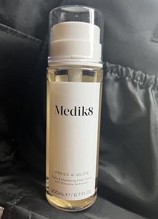 Medik8 press & glow тонік з pha кислотами, 200ml