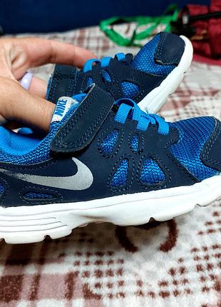 Кроссовки nike р 25