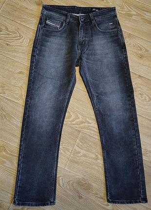 Мужские джинсы diesel, размер 32 (w32)
