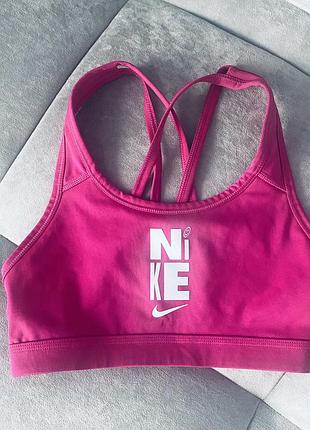 Спортивний топ nike