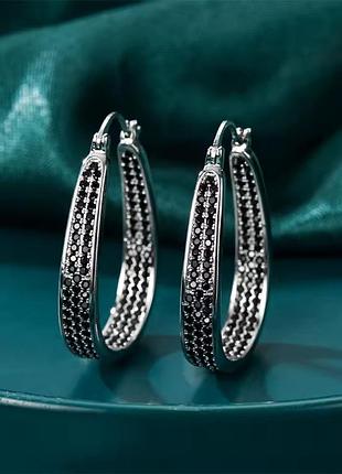 Серьги нержавеющая сталь stainless steel с черными камушками