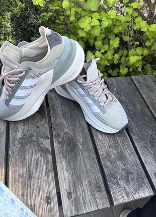 Кросівки жіночі adidas