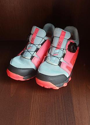 Дитячі кросівки аdidas terrex р.32