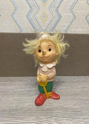 Вінтажна гумова іграшка буратіно срср гумовий пінокіо