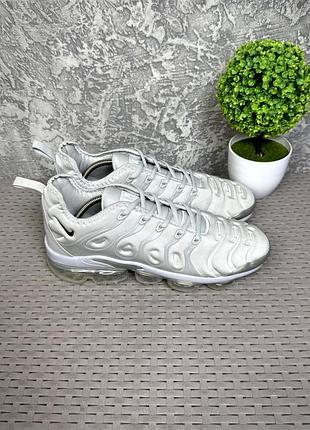 Nike air vapormax plus кроссовки 46 размер спортивные серые