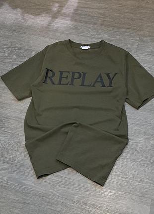 Футболка от бренда "replay"