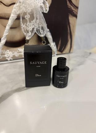 Мініатюра (7.5 мл) чоловічих парфумів dior sauvage elixir