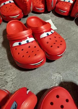 Crocs mcqueen сабо унісекс розміри 36–45 чорні