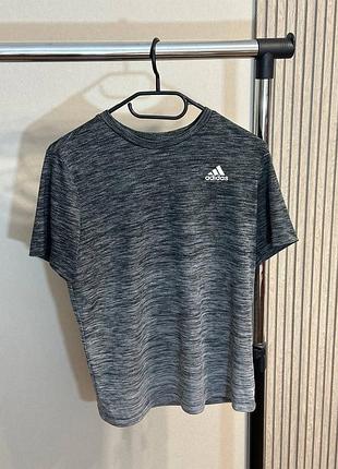 Футболка adidas на 13-14 років
