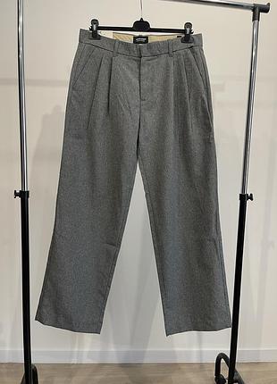 Нові трендові штани чінос сірі jack & jones wide fit (з бірками) нові чоловічі w33l32