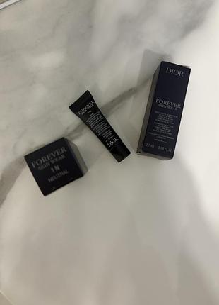 Мініатюра (пробник) преміального тонального крему dior forever skin wear.