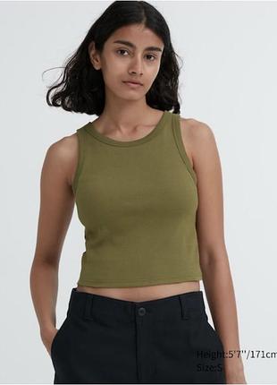 Базова майка-топ в рубчик uniqlo з вбудованим ліфом