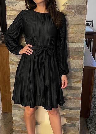 Чорна сукна dkny