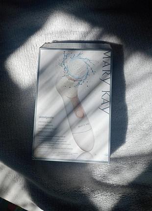 Ще точка для умывания, для очищения лица mary kay