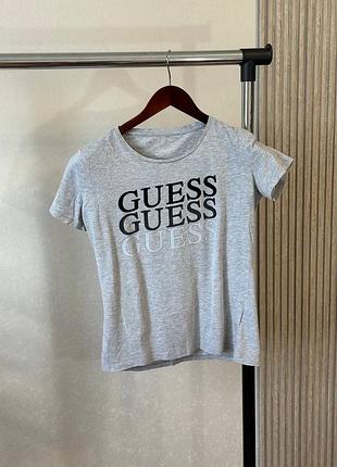 Футболка жіноча guess •розмір s