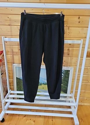 Спортивные штаны uniqlo