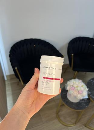 Полунична маска краси christina sea herbal beauty mask