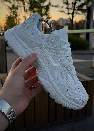 Nike v5 rnr 4