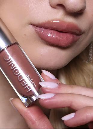 Блиск для губ hedonic peptide lip gloss  10 мл