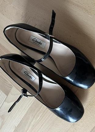 Туфлі мері джейн clarks