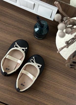 Балетки туфлі для дівчинки h&m розмір 23