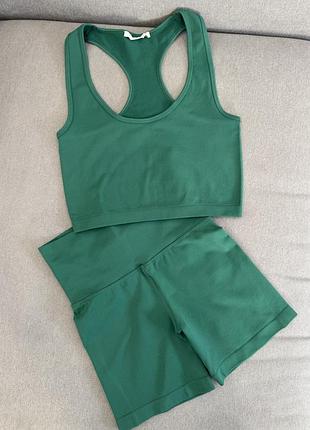 Спортивний костюм zara (топ+велосипедки) xs/s