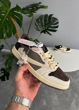 Кросівки чоловічі nike labubu x cactus jack customs chaos loading
