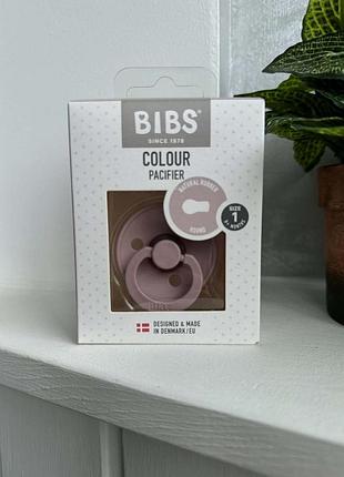 Пустышка bibs colour latex round (круглая) 0-6 месяцев liliac