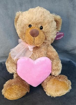 М'яка іграшка ведмедик з рожевим серцем колекційний від бренду cuddles time