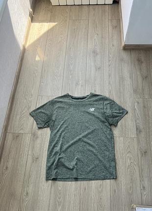 Футболка new balance