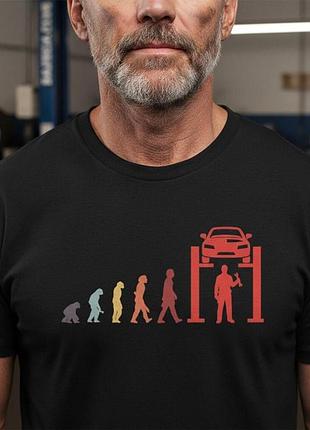 Футболка evolution of man car mechanic