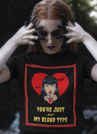 Футболка на хэллоуин в ретро стиле