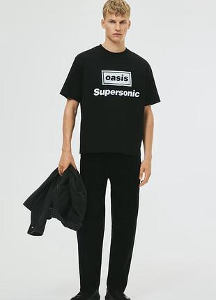 S новая фирменная мужская подростковая футболка свободного кроя loose fit с надписью oasis