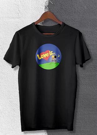 Футболка love is unisex