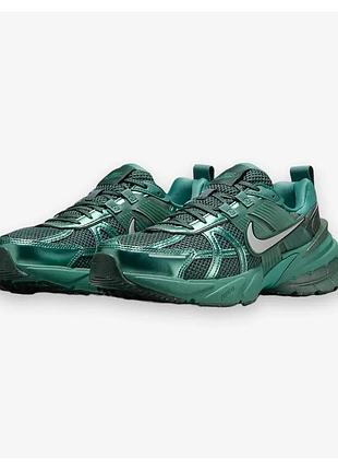 Nike v2k run смарагдові