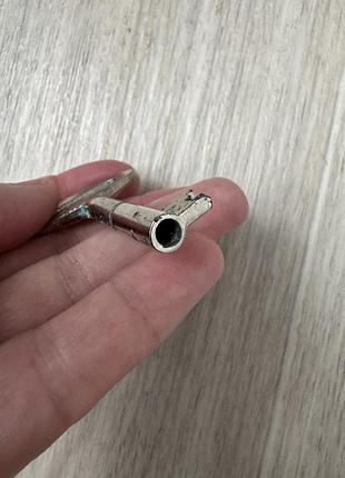 Ключ для шкафа 5