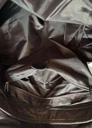 Месенджер levi’s 6